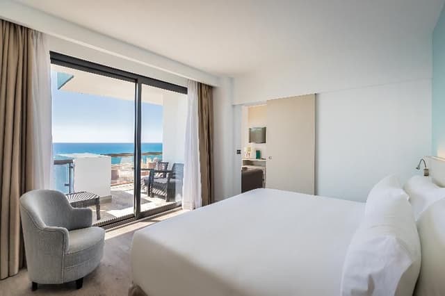 JUNIOR SUITE SEA VIEW CAPACITY 2