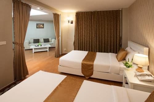 Luxury Suite