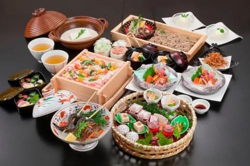 Standard Japanese-Style Room - Breakfast & 9 Course Dinner Included