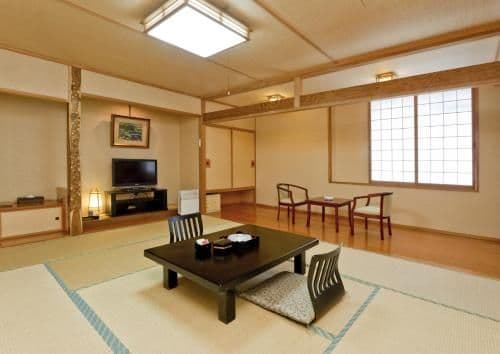Standard Japanese-Style Room - Breakfast & 9 Course Dinner Included