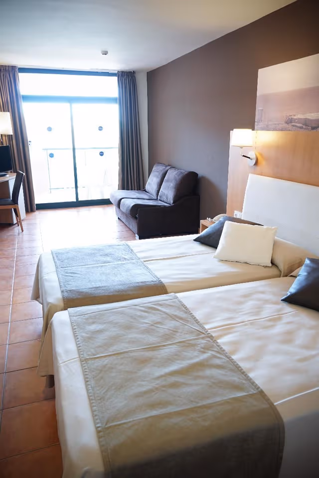 JUNIOR SUITE CAPACITY 3