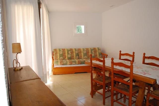 APARTMENT CAPACITY 6