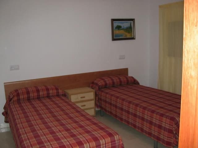 APARTMENT CAPACITY 4