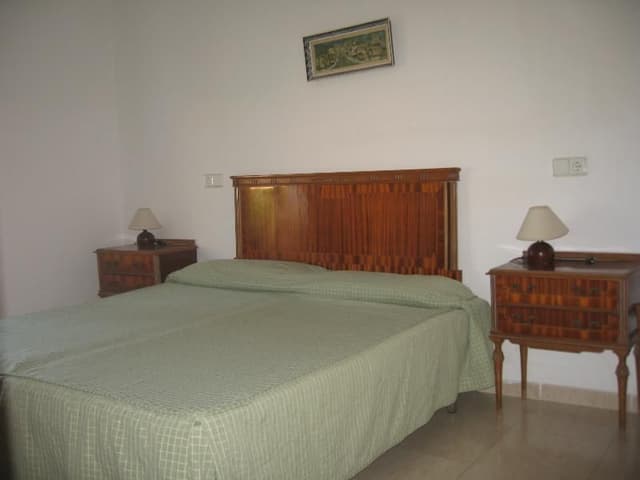 APARTMENT CAPACITY 4