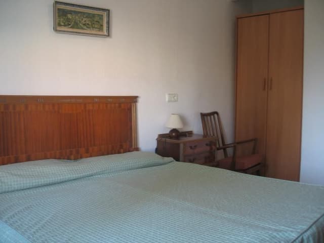 APARTMENT CAPACITY 4