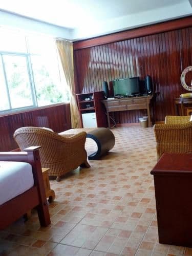 Sea View Suite