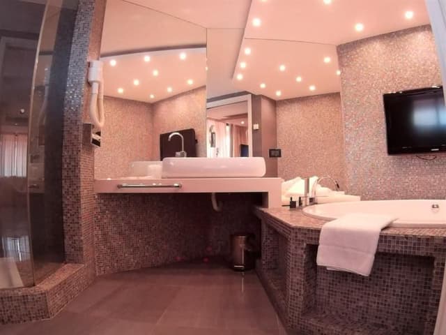 JUNIOR SUITE STANDARD