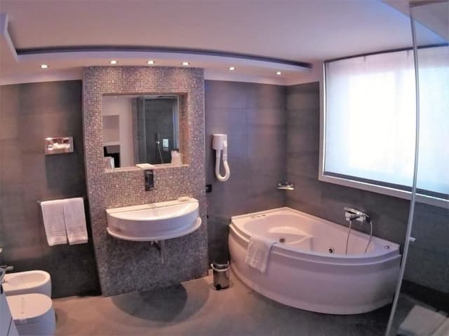 JUNIOR SUITE STANDARD