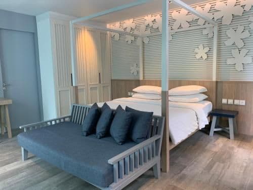 Pantai Corner Double Room