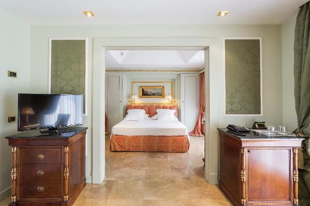 SUITE STANDARD