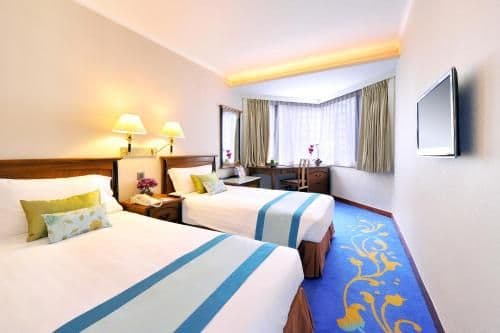 Standard Queen or Twin Room