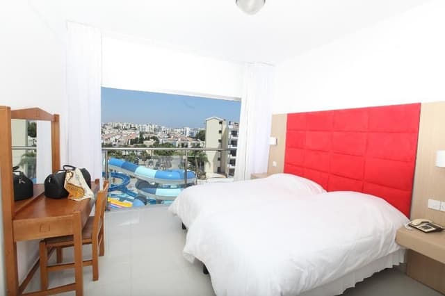 APARTMENT ONE BEDROOM