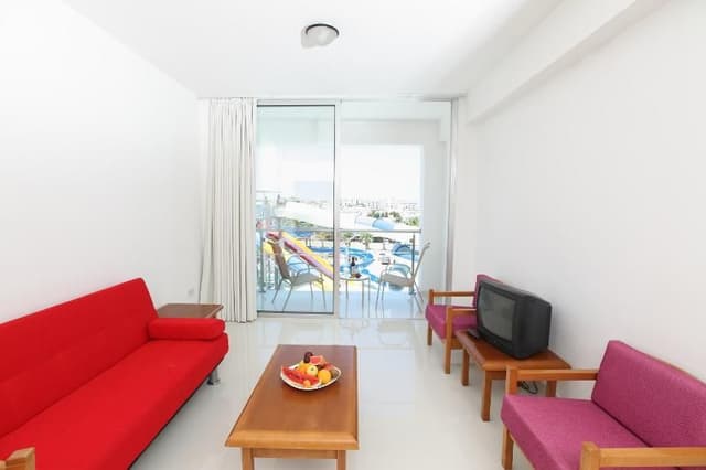 APARTMENT ONE BEDROOM