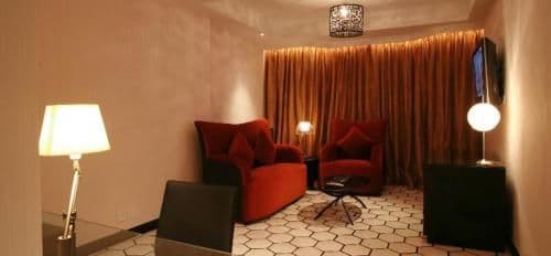 Room #5508578