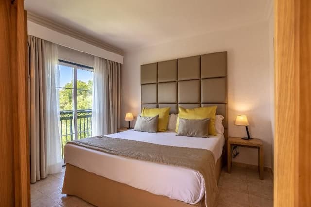 APARTMENT PREMIUM