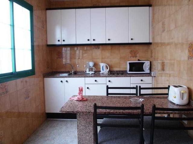 BUNGALOW CAPACITY 4 TWO BEDROOMS