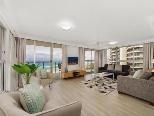 Superior Beachfront Apartment