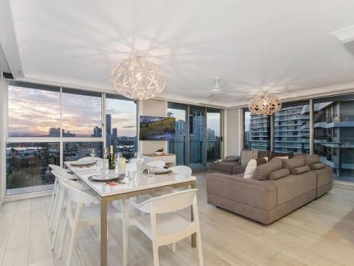 Superior Riverview Apartment