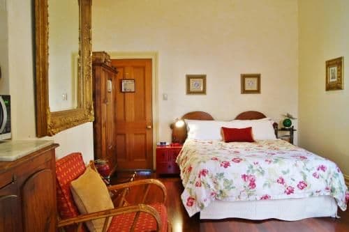 Loggia Suite