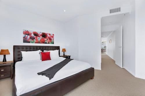One-Bedroom Apartment with Ocean View