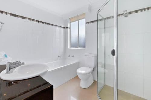 One-Bedroom Apartment with Ocean View