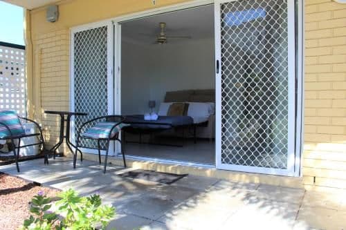 One-Bedroom Apartment with Balcony