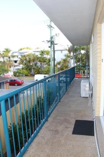 One-Bedroom Apartment with Balcony