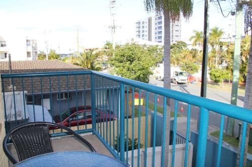 One-Bedroom Apartment with Balcony
