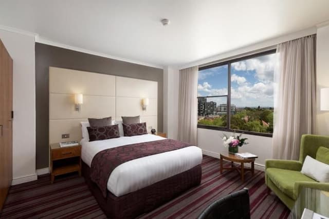 SUITE ONE BEDROOM