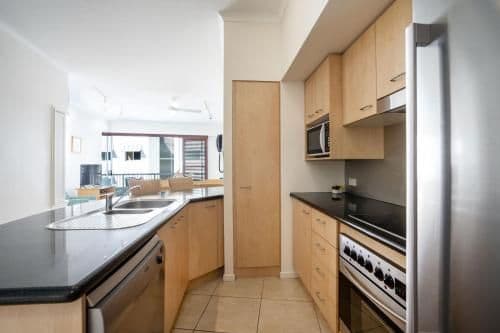 Two-Bedroom Apartment with Spa Bath and Balcony