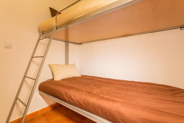 APARTMENT CAPACITY 6