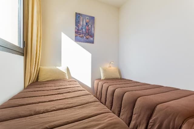 APARTMENT CAPACITY 6