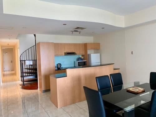 Large Two-Bedroom Apartment with Sea View