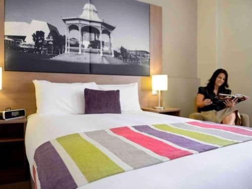 Standard Queen Room