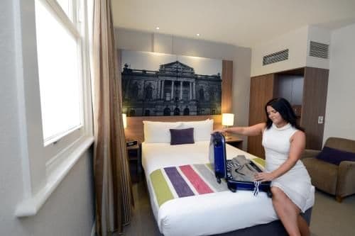 Standard Queen Room