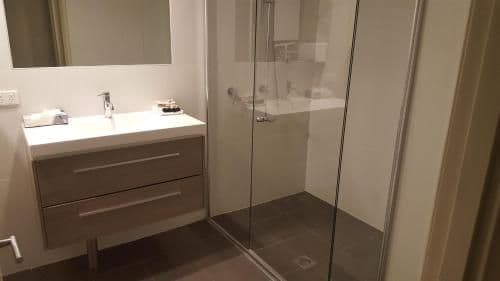 One-Bedroom Deluxe Apartment