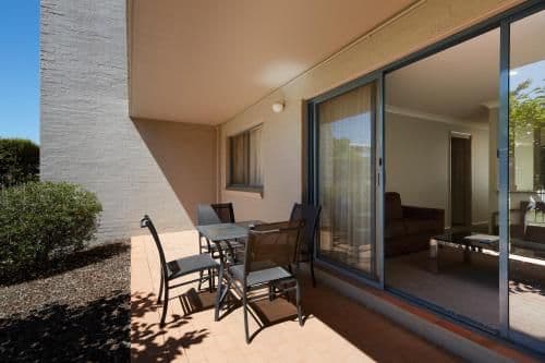 One-Bedroom Deluxe Apartment
