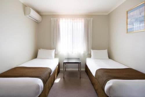 Four-Bedroom Deluxe Apartment