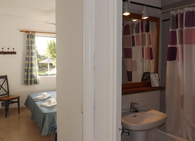 APARTMENT ONE BEDROOM