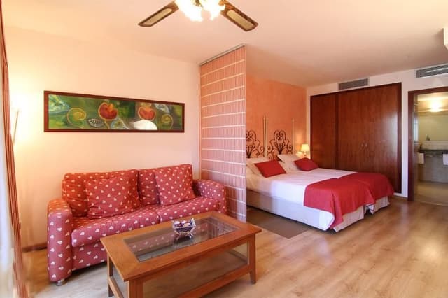 JUNIOR SUITE STANDARD