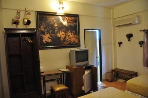 Standard Twin Room (no extra bed)