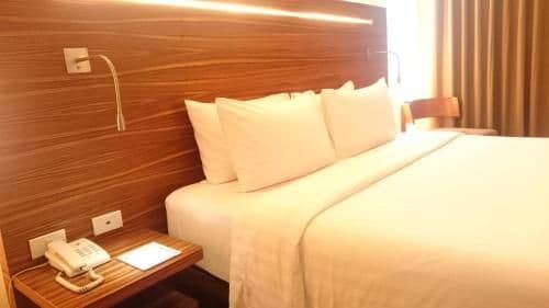 Premier Room
