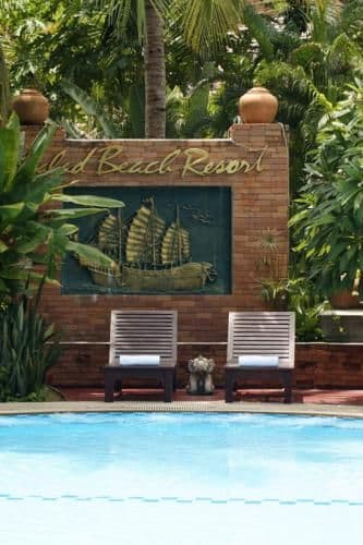 Superior Bungalow with Pool View