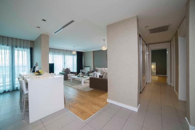 SUITE GRAND