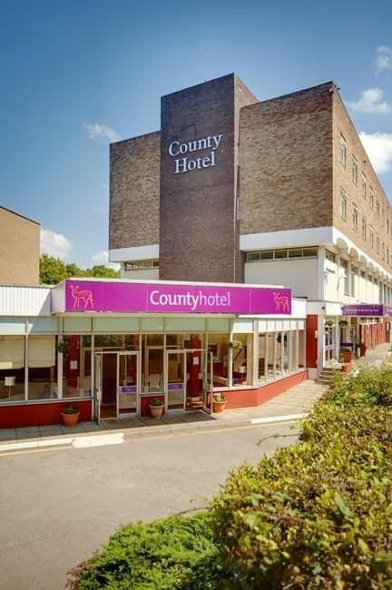 Country Hotel Woodford