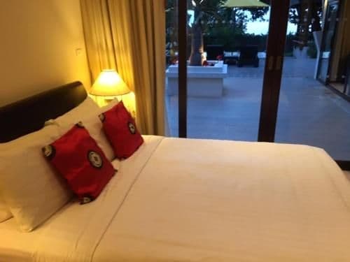 Beachfront Three-Bedroom Villa with Private Pool with Round Trip Airport Transfer