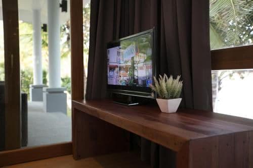 Beachfront 2 Bedroom Villa with Free Shuttle to Lamai Center