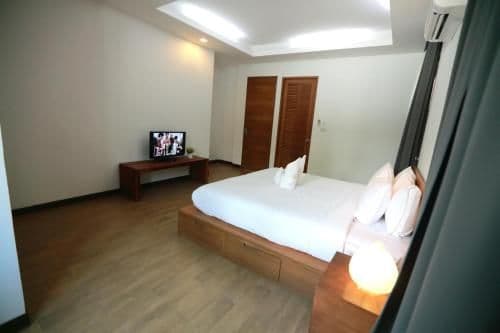 Beachfront 2 Bedroom Villa with Free Shuttle to Lamai Center