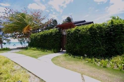 Beachfront 2 Bedroom Villa with Free Shuttle to Lamai Center