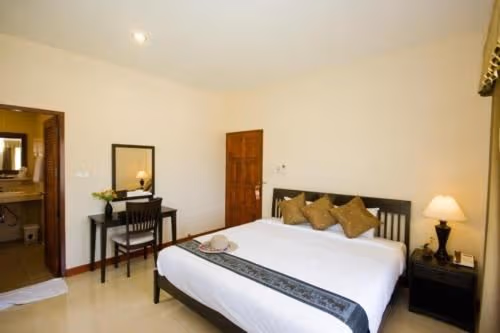 Two-Bedroom Villa with Garden View